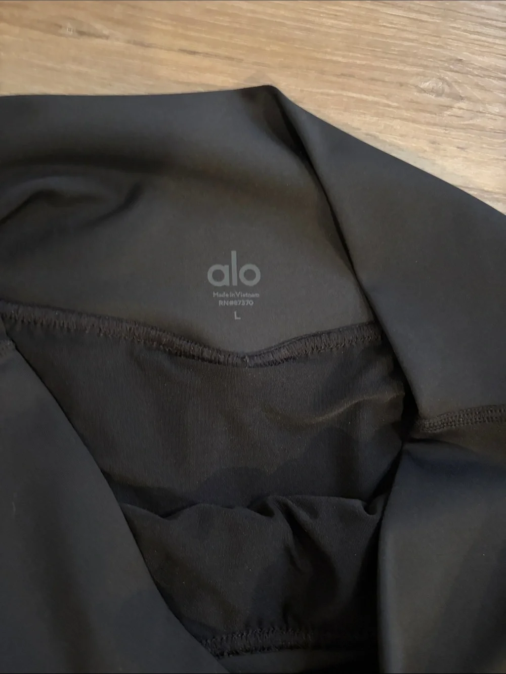 Black Pleated A-Line Women's Skirt. worn once. Large